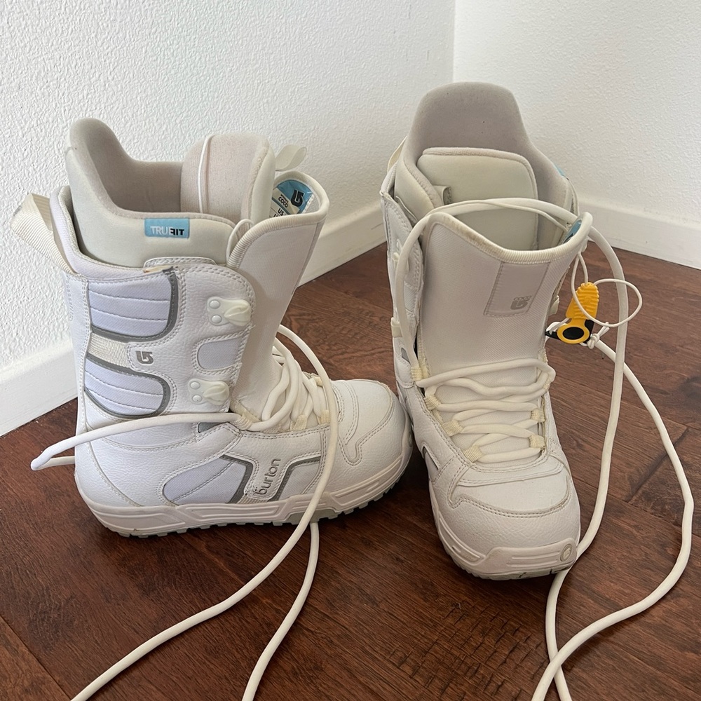 Burton Coco Women’s Snowboard Boots